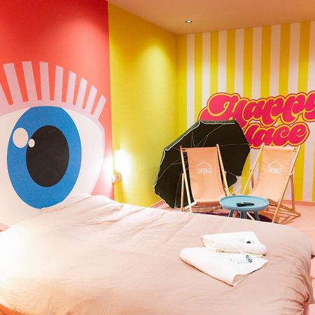 Capsule Girl Power Spa - Balneo - Sauna - Karaoke - Billard - 2 Chambres Шарлеруа Экстерьер фото