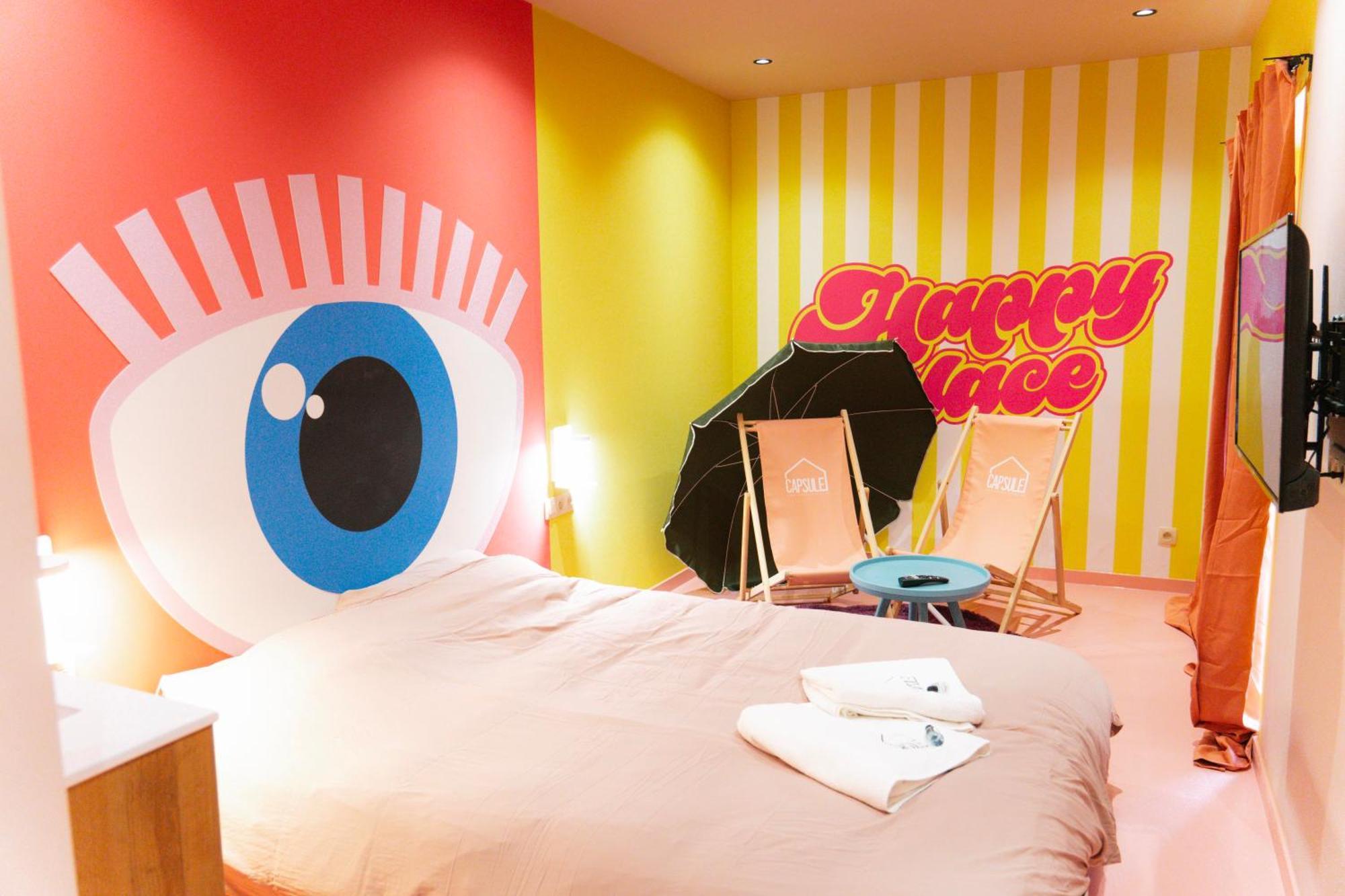 Capsule Girl Power Spa - Balneo - Sauna - Karaoke - Billard - 2 Chambres Шарлеруа Экстерьер фото